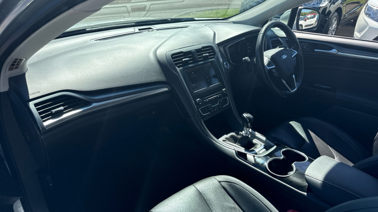 Ford Mondeo 1.5 EcoBoost Titanium 5dr Petrol Hatchback